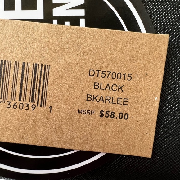 NWT STEVE MADDEN MINI CROSSBODY WALLET COMPARTMENT - Picture 9 of 10